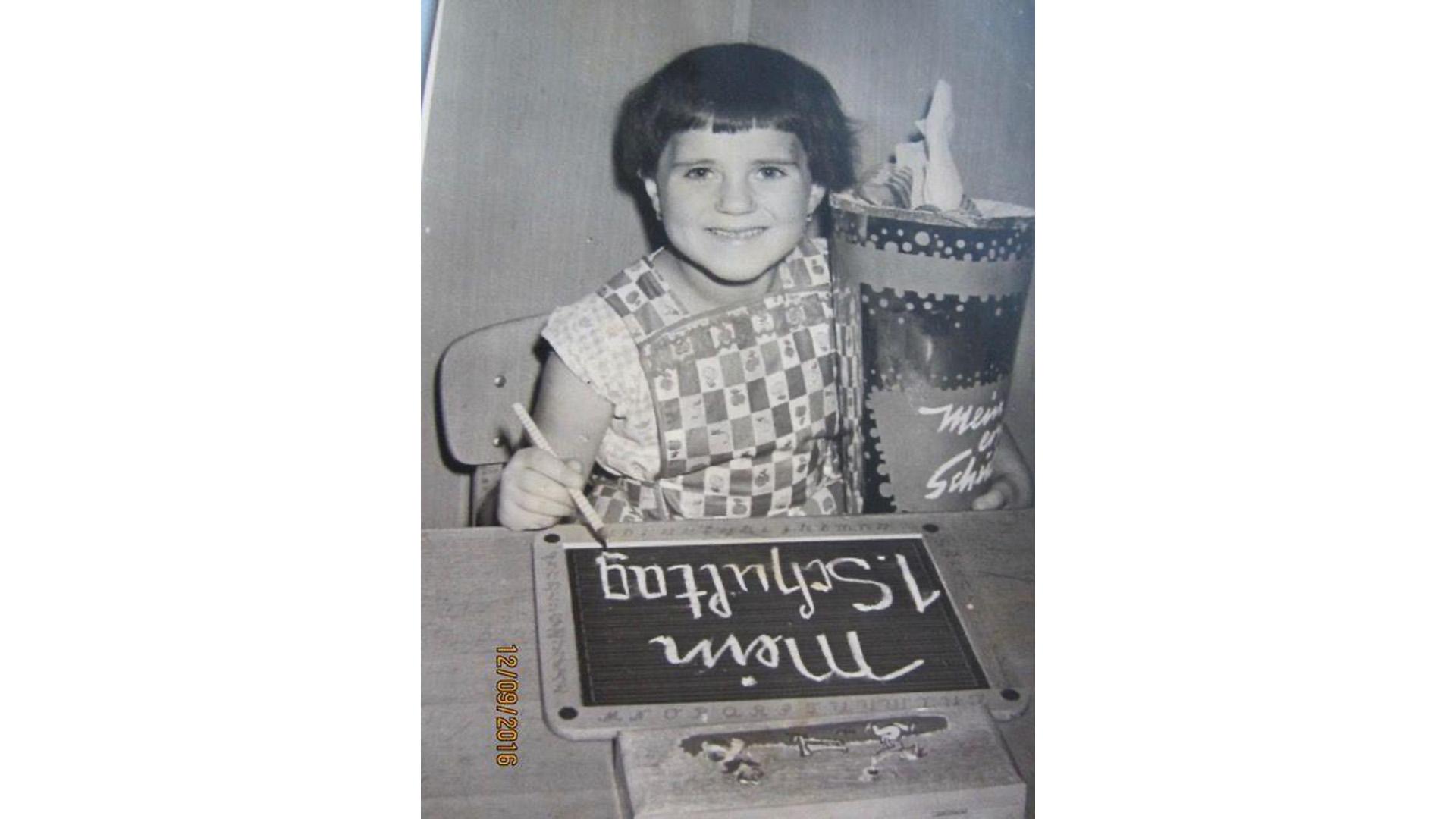 Acht Jahre später folgte ihm seine spätere Frau Marita Knöllinger, die 1962 ebenfalls in der Volksschule in Großhabersdorf ihre Schullaufbahn begann.