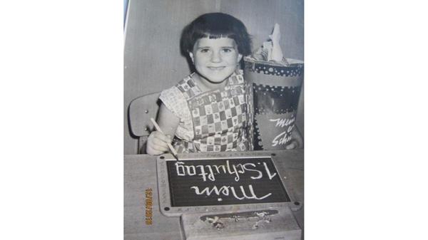 Acht Jahre später folgte ihm seine spätere Frau Marita Knöllinger, die 1962 ebenfalls in der Volksschule in Großhabersdorf ihre Schullaufbahn begann.