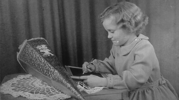 Motiv: Einschulung 1957 - NN-Leserfoto: Gertrud Lutz