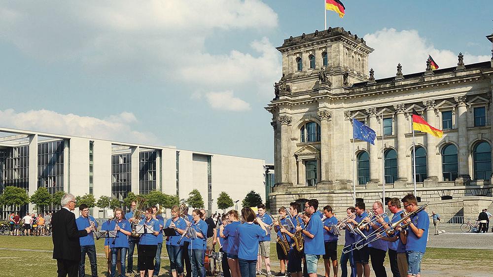 Deutschordenskapelle spielte vor dem Reichstag