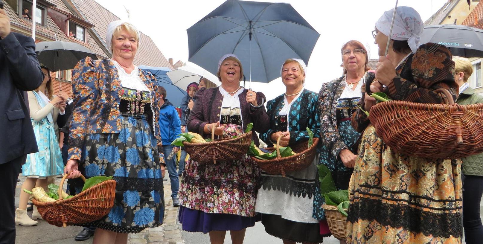 Baiersdorf: Schärfste Stadt Bayerns feiert Krenmarkt