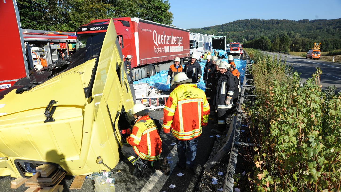 Die A3 in Fahrtrichtung Regensburg war am Vormittag komplett gesperrt.