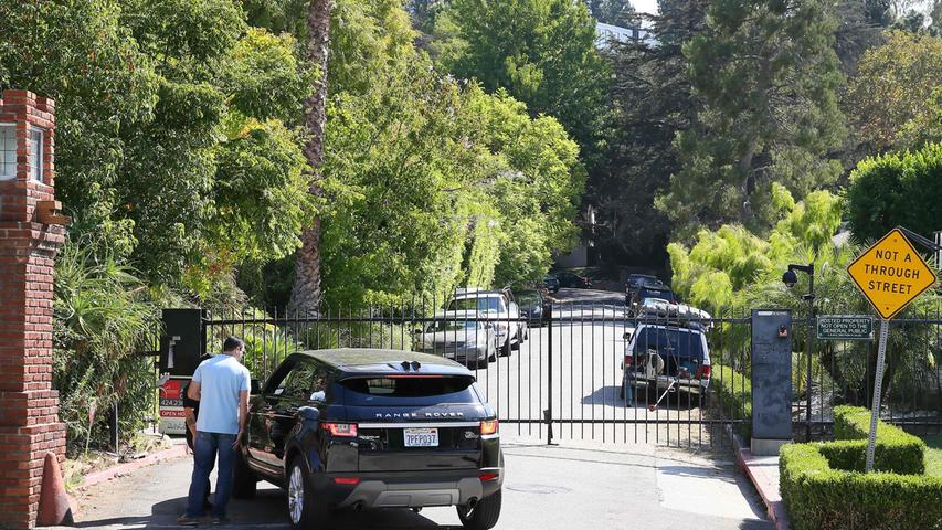 Das Anwesen der Jolie-Pitt's in Los Feliz (Kalifornien) ist gut bewacht und öffentlich nicht einsehbar.
