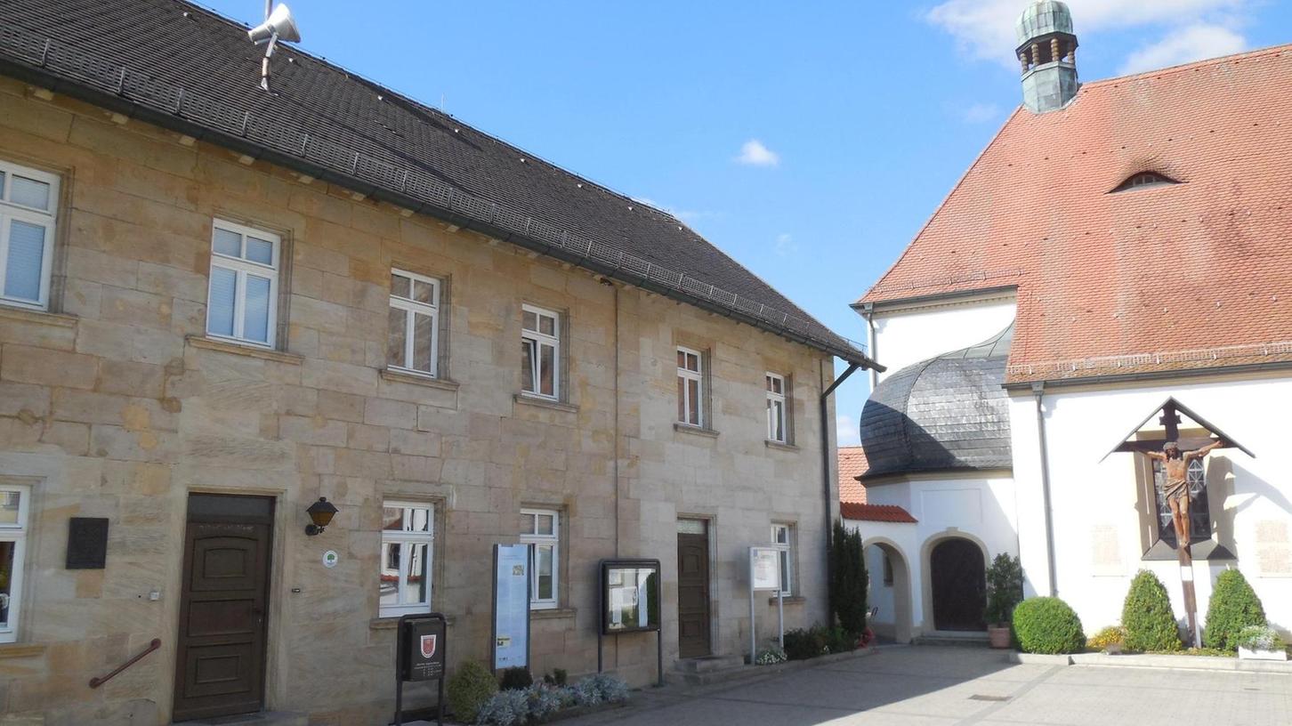 Rathaus in Langensendelbach wird neu