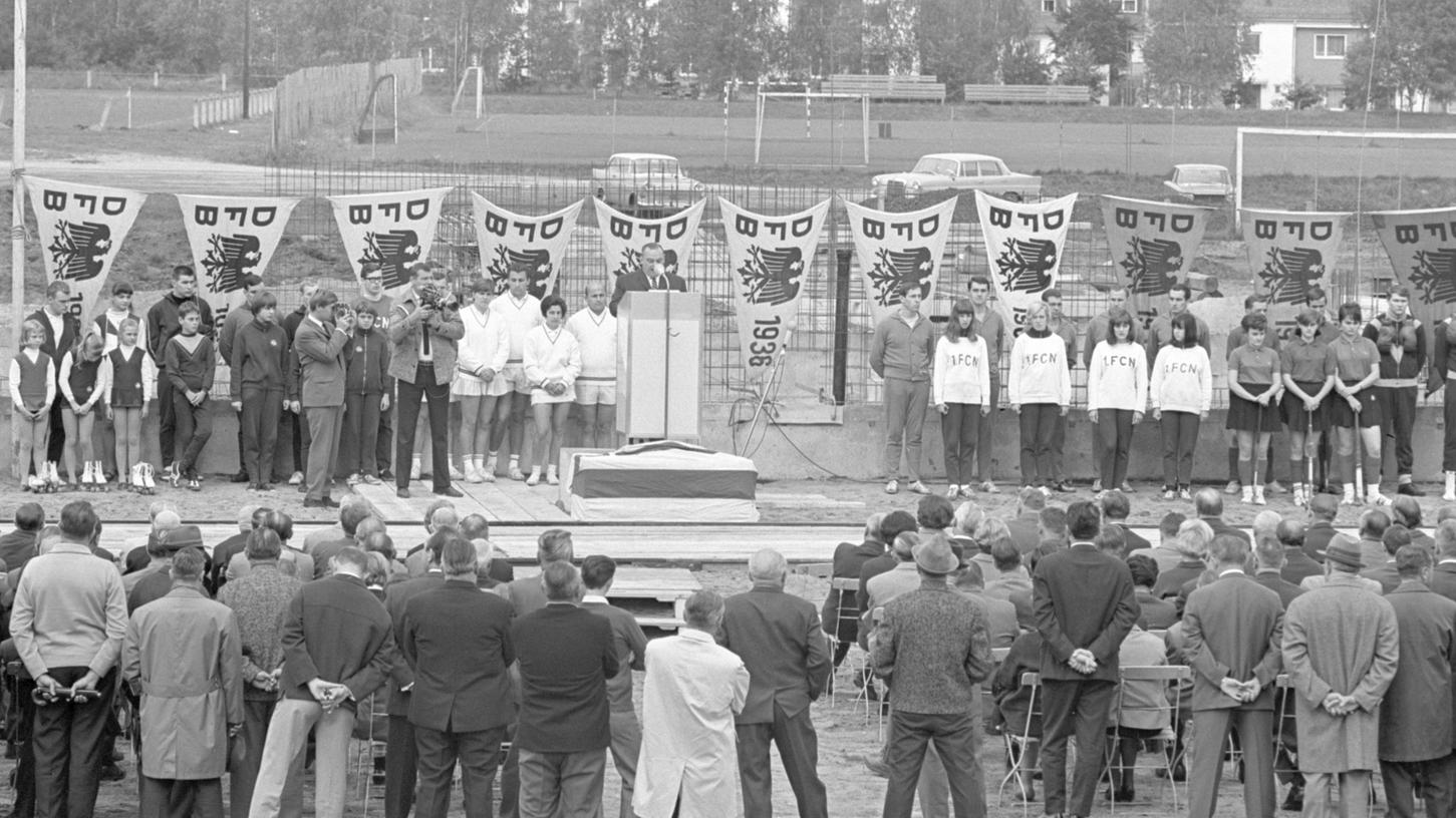 26. September 1966: Club auf neuem Boden 26. September 1966: Club auf neuem Boden