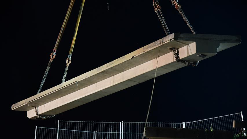 Tonnenschwerer Riese: Brücke bei Kersbach wird abgerissen