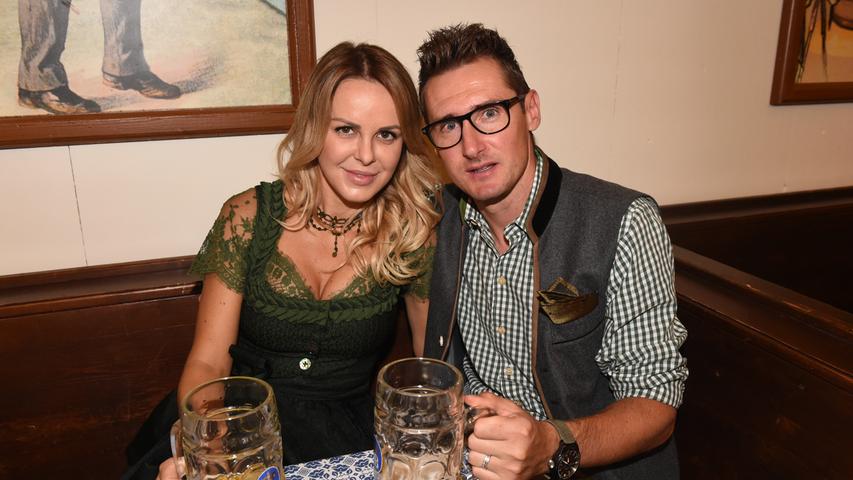 Der ehemalige Fußball-Nationalspieler Miroslav Klose und seine Frau Sylwia.