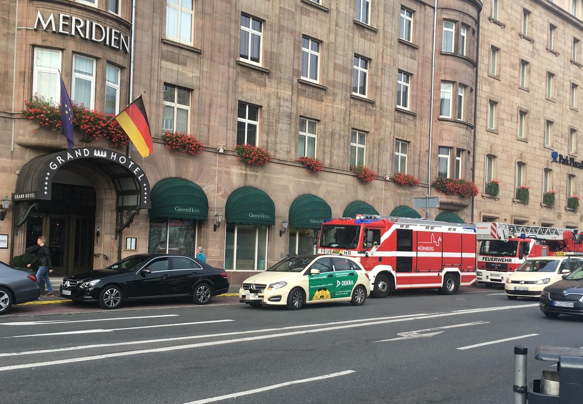 Die Feuerwehr wurde am Mittwochabend zum Grand Hotel in der Bahnhofstraße gerufen.