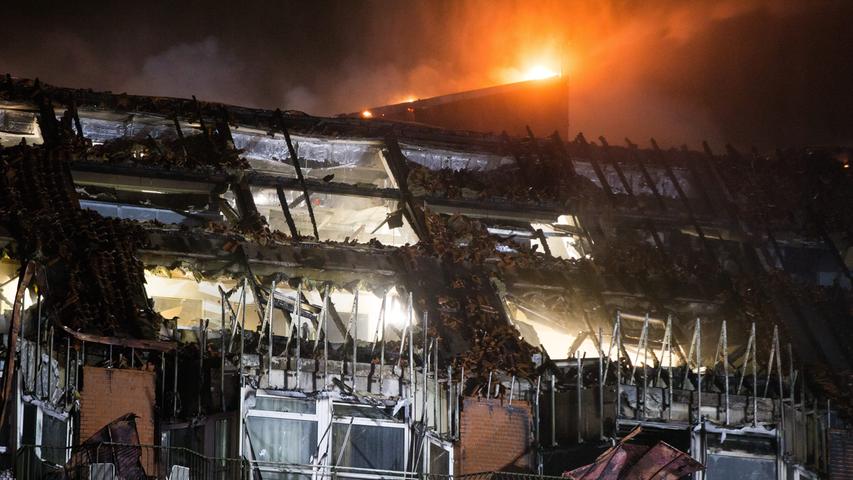 Mehrere Tote bei Großbrand in Bochumer Krankenhaus
