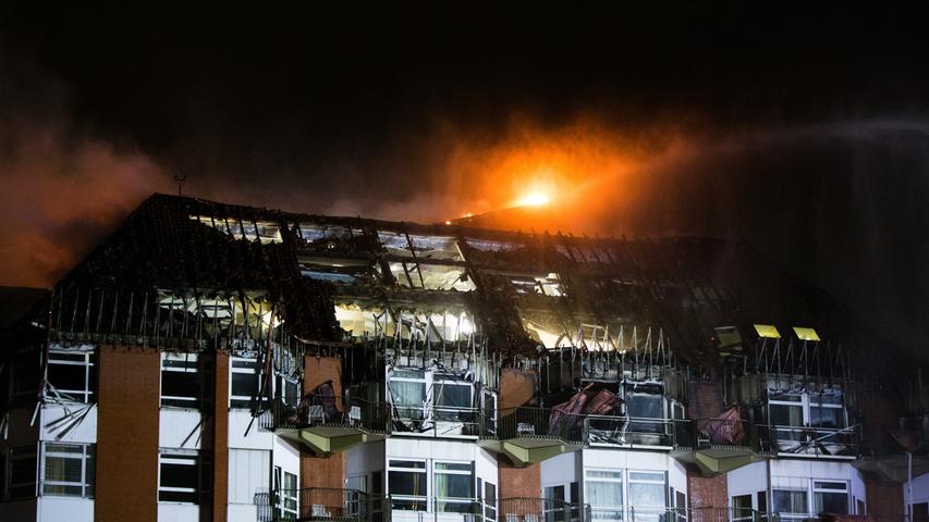 Mehrere Tote bei Großbrand in Bochumer Krankenhaus