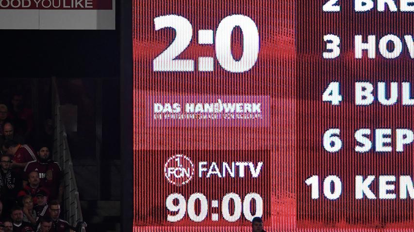 Und mit dem verdienten 2:0 ging der Club erstmals in der noch jungen Saison als Sieger im heimischen Nürnberger Stadion vom Platz. Für einen Tabellenzweiten trat Union Berlin zu verhalten auf, der FCN stand defensiv so gut wie noch nie unter Schwartz und ließ sich auch vom Platzverweis nicht aus der Ruhe bringen.