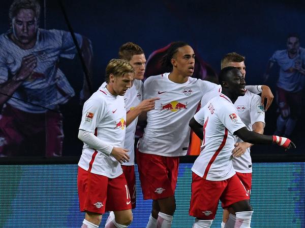 Leipzig feierte am Freitagabend einen 2:1-Sieg über den FC Augsburg.