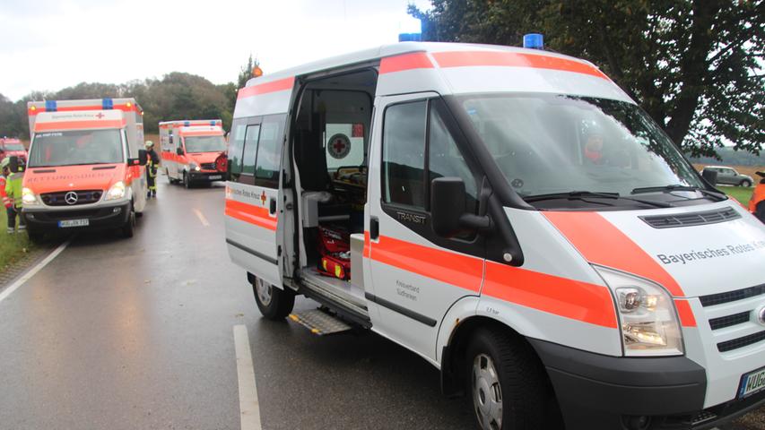 Schwere Kollision: Drei Verletzte bei Unfall nahe Büchelberg
