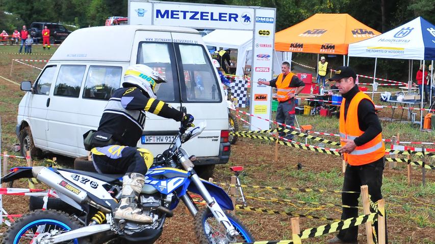 Kommt eine Enduro geflogen: Deutsche Meisterschaft 2016 in Streitberg