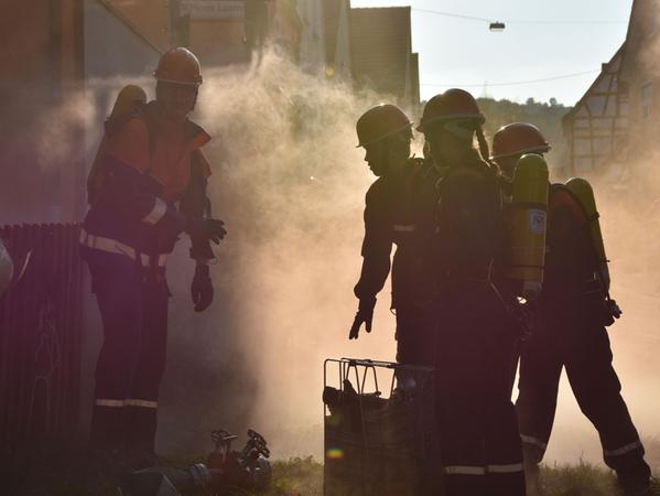 Neunkirchen: Junge Brandbekämpfer proben Ernstfall