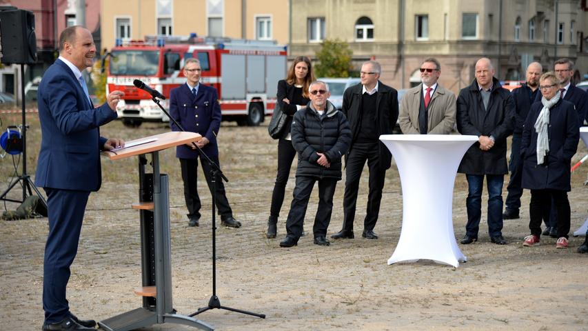 Millionen-Projekt: Spatenstich für Feuerwache 1 in Gostenhof 