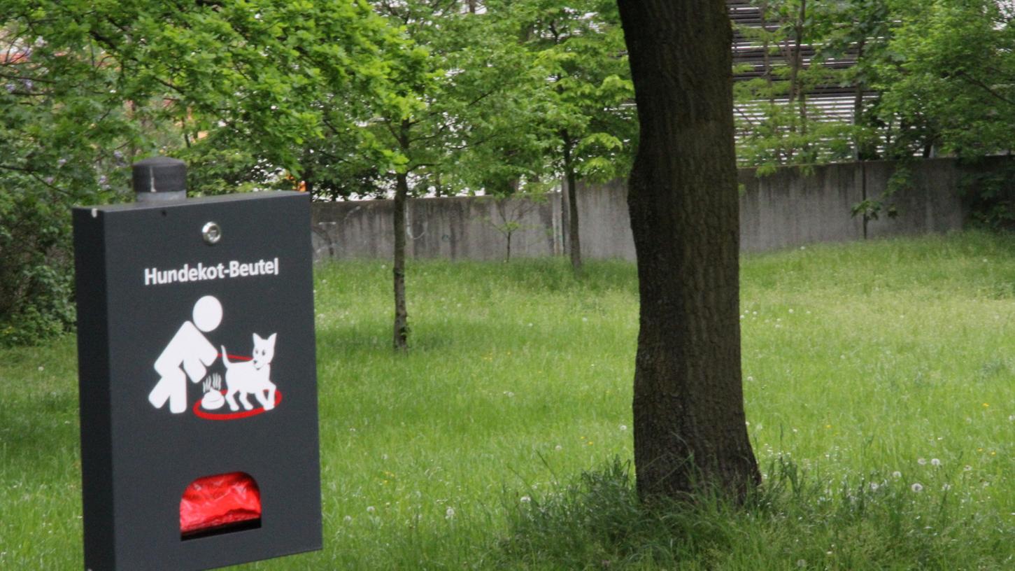 20 Beutelspender für Hundekot sollen in Eggolsheim aufgestellt werden.