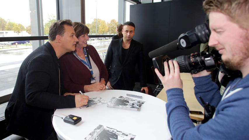Großen Fan-Andrang gab es 2016 auf der Fachmesse für Sanitär-, Heizungs- und Klimatechnik RIFA, denn Star-Designer Guido Maria Kretschmer erfüllte dort Foto- und Autogrammwünsche seiner meist weiblichen Fans.
