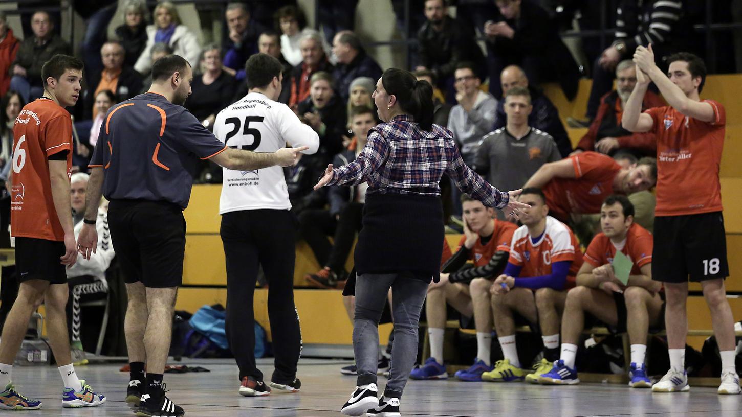 Live-Blog: HC-Handballteams bauen auf Publikumsfaktor
