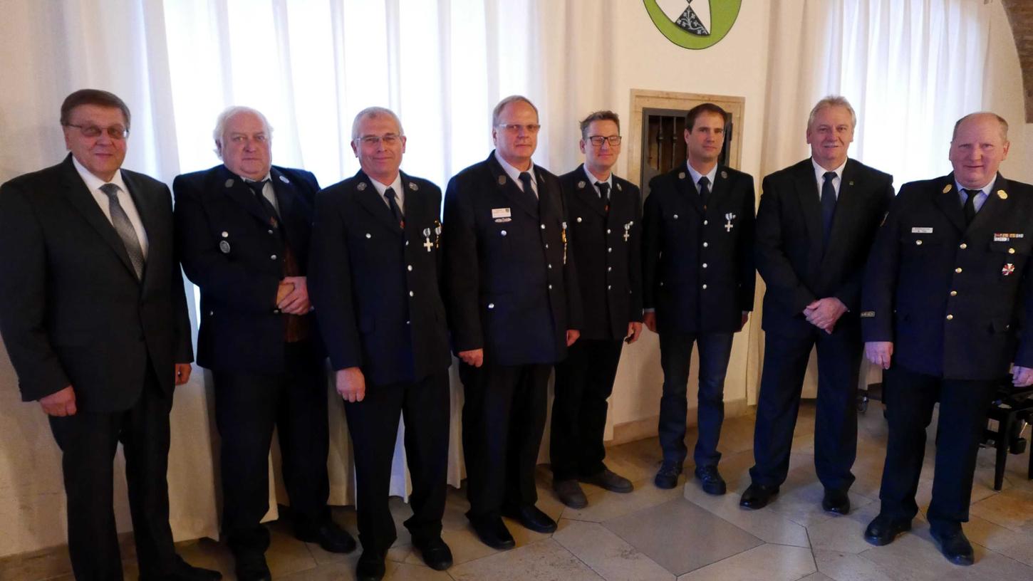 Neustadt: Silber und Gold für Feuerwehr-Ehrenamt 