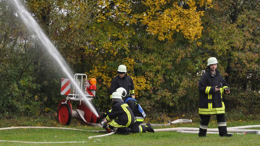 24-stündige Dauerübung hielt Feuerwehr-Nachwuchs auf Trab