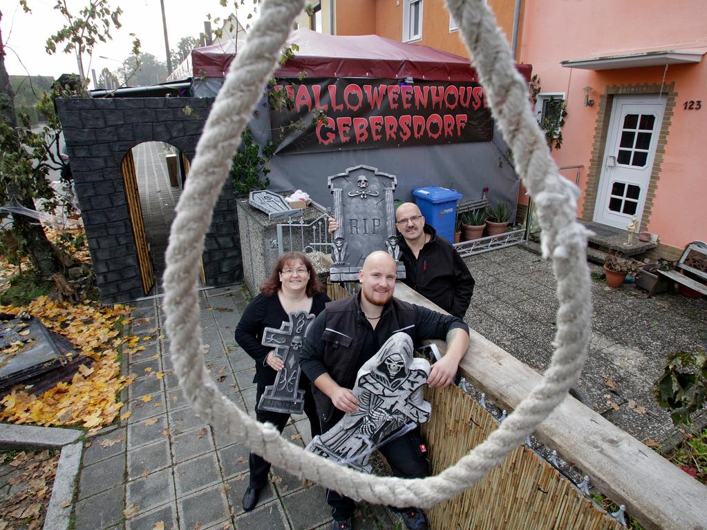 Doppelt So Gross Halloweenhaus In Gebersdorf Wieder Da Nurnberg Nordbayern
