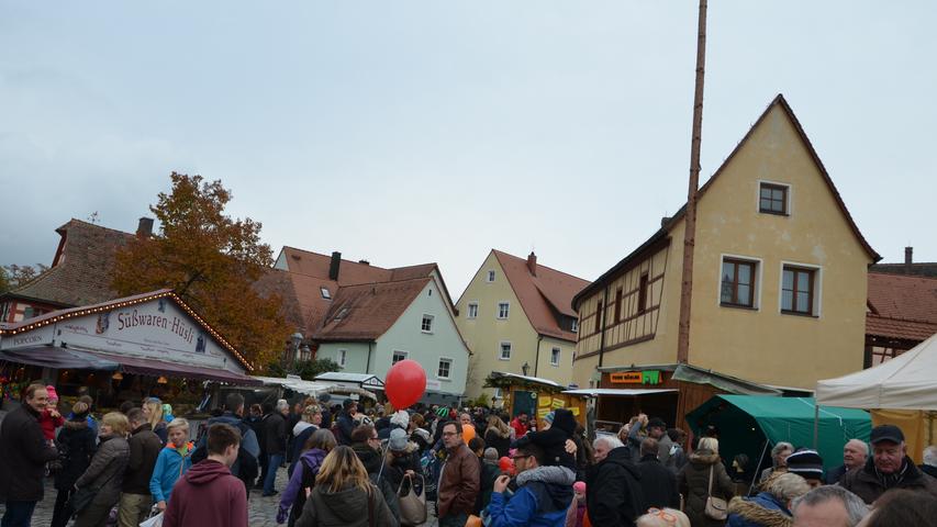Der Pulzermärtel besucht den Martinimarkt in Roßtal