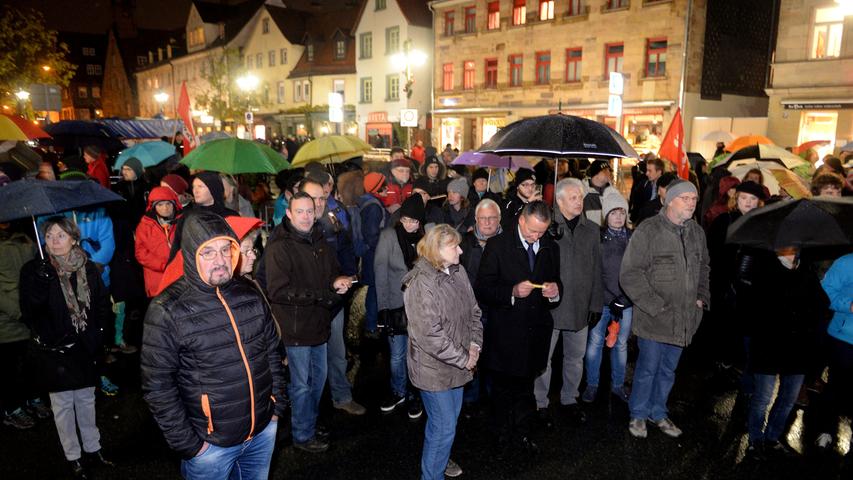 Fürth: Laternenzüge mussten Pegida-Aufmarsch weichen