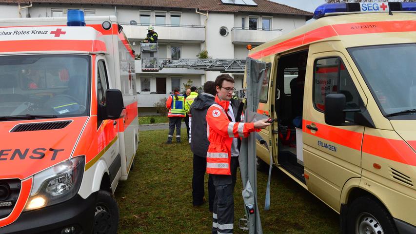 Neun Verletzte, Notfalltrupp im Einsatz: Gas-Alarm in Bubenreuth
