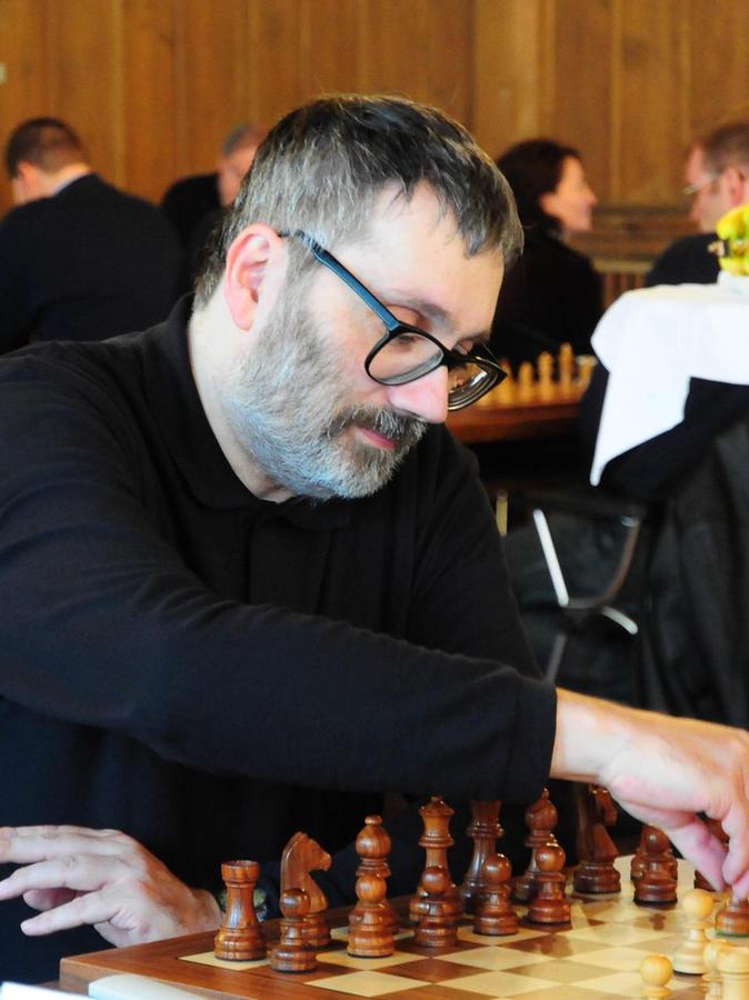 Wie Forchheimer Strategen Schach-WM verfolgen