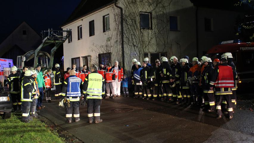 Feuerwehren aus Weinzierlein und Ammerndorf proben den Ernstfall 