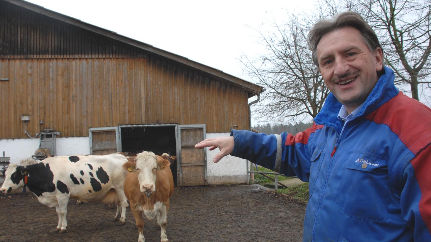 Felßner wird vorgeworfen,  Abwasser unerlaubt abgeleitet zu haben.