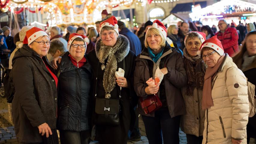 Forchheim wird weihnachtlich: Weihnachtsmarkt und Klöppel-Ausstellung