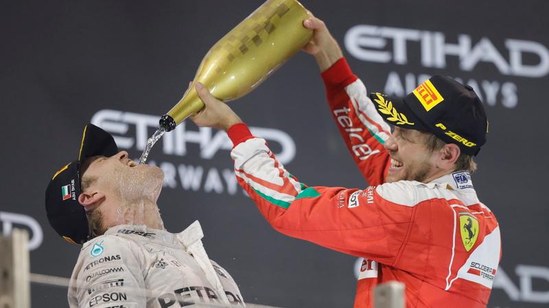Für Nico Rosberg ist Sebastian Vettel "natürlich einer der besten Fahrer überhaupt", laut Rosberg steht er aber dennoch unter Druck.