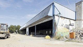Normalflugzeughalle wird zum Wohnquartier Normalflugzeughalle wird zum Wohnquartier