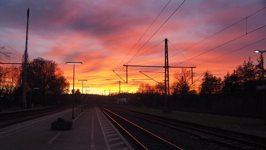 Dieses Foto entstand am 30. November am Bahnhof in Pleinfeld. Sie haben auch ein schönes Foto für uns? Schicken Sie es uns.