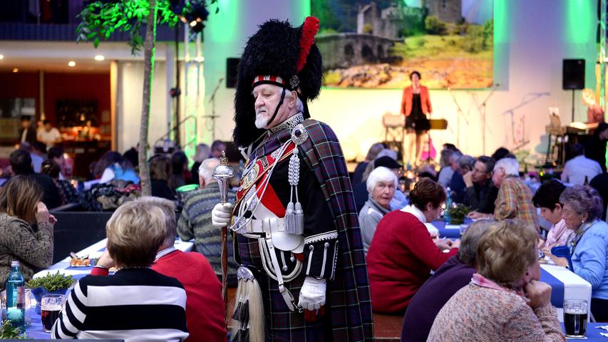 Zum vorerst letzten Mal kamen die Highland-Fans der Region bei Dudelsack-Klängen und Finest Folk in der Fürther Südstadt auf ihre Kosten.