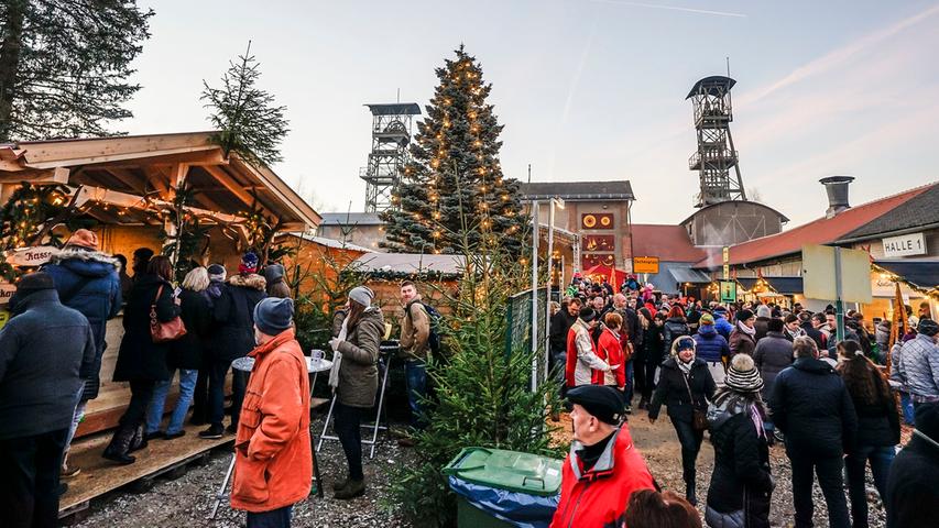 RESSORT: Pegnitz B1a Lokales..FOTO: HvD..MOTIV: Bergwerksweihnacht auf der Zeche Maffei in Auerbach-Nitzlbuch, 3. Dezember 2016