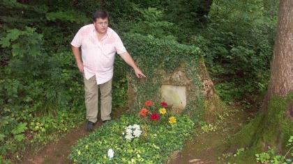 Eine Uhr mit dem Tod bezahlt Eine Uhr mit dem Tod bezahlt