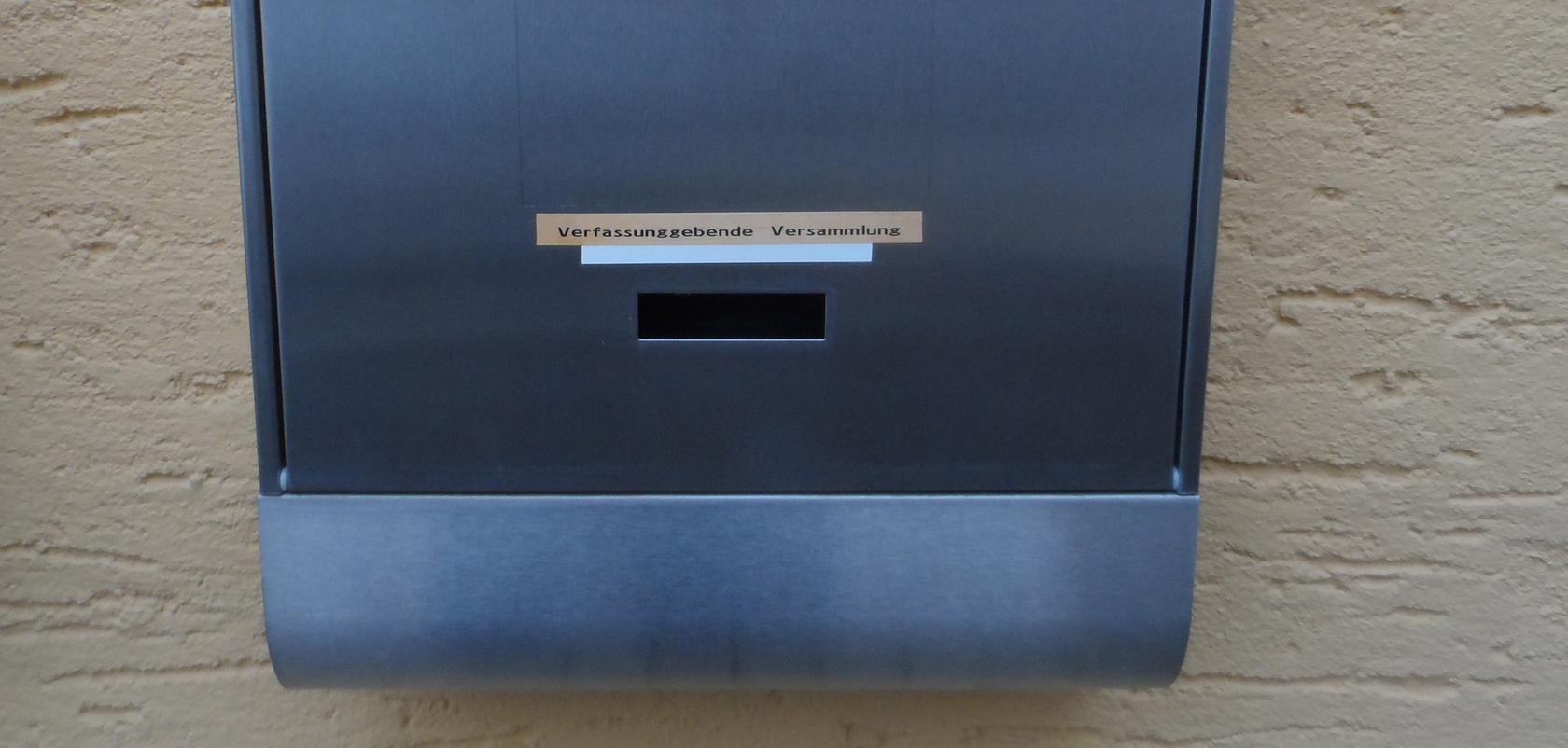 Ominöser Briefkasten: Ominöser Briefkasten: