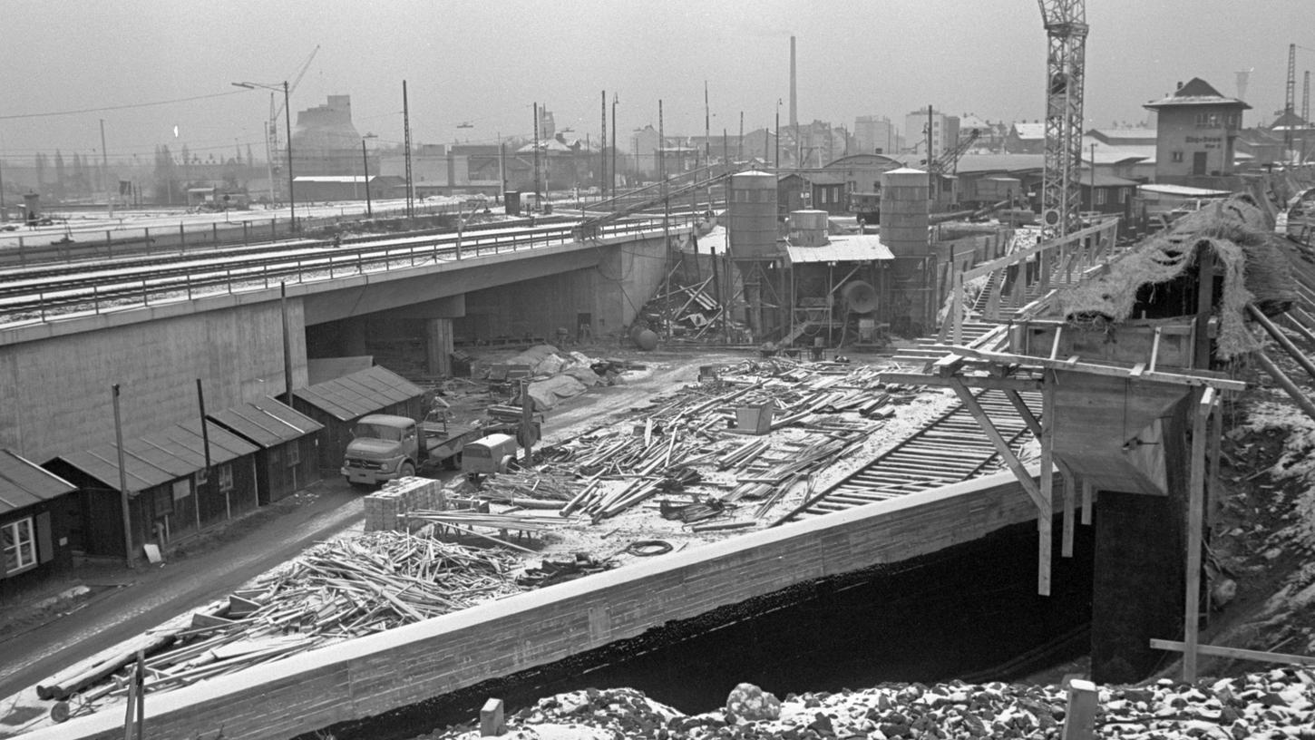 9. Dezember 1966: Brücken hielten auf