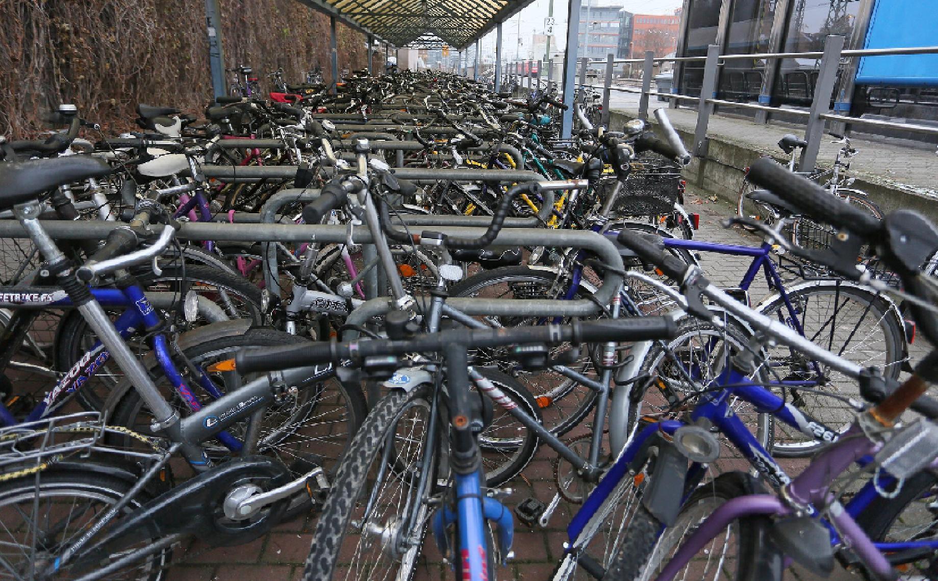 erlangen von bahnhof zu mozartstr fahrrad