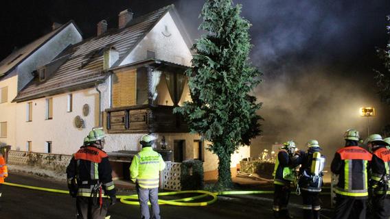 Schwelbrand in Degelsdorf fordert die Löschkräfte