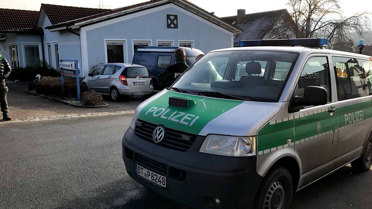 Strullendorf: Großaufgebot fahndet nach Bankräuber