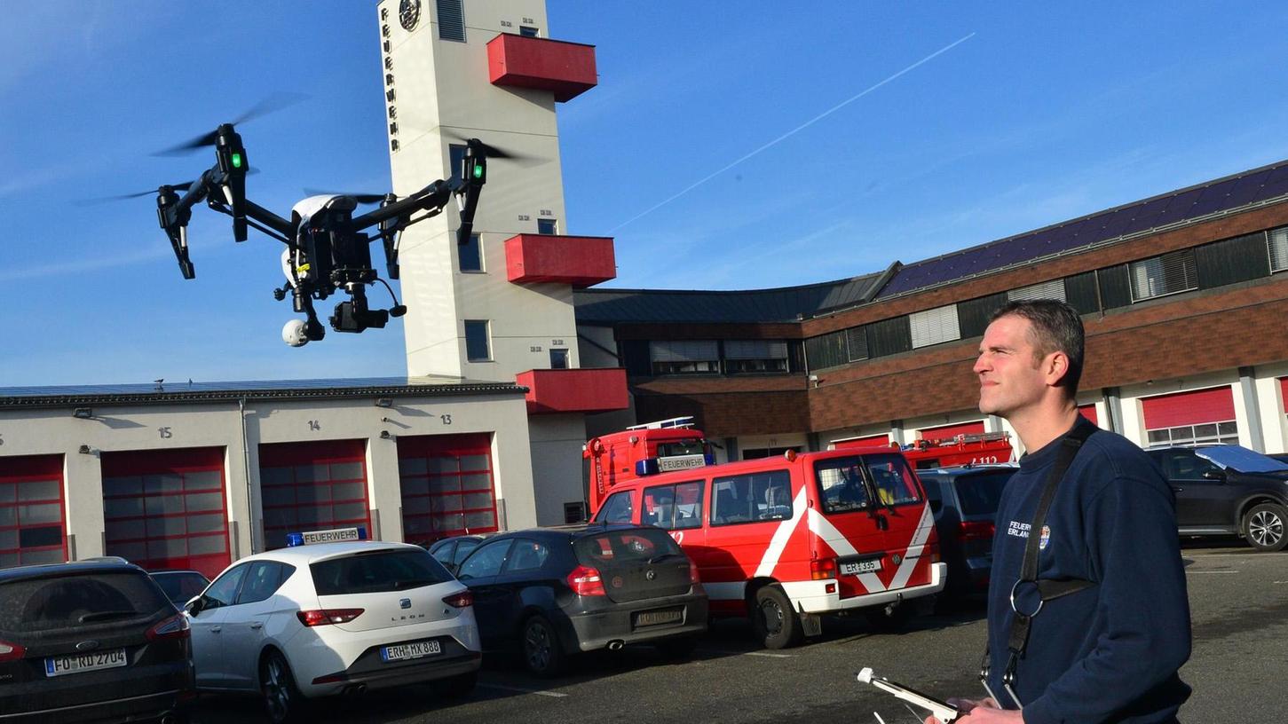 Erlangen: Feuerwehr hebt ab
