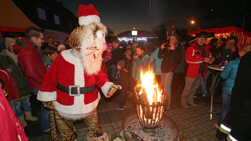 Es weihnachtet in Buchenbühl: Der Feuerwehr-Weihnachtsmarkt