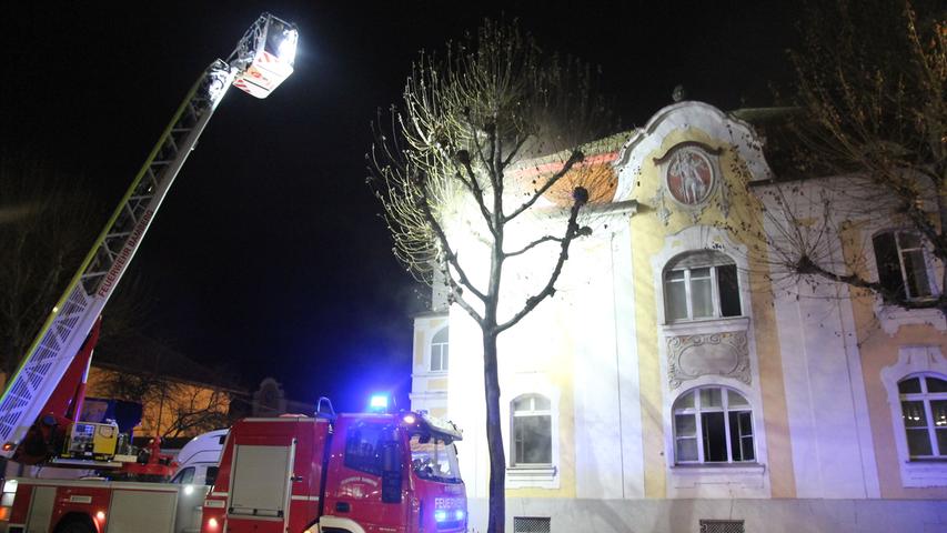 100.000 Euro Schaden: Brand auf Schlachthofgelände in Bamberg