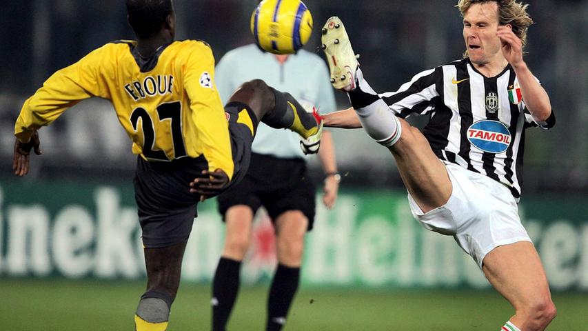 2003: Pavel Nedved und Juventus Turin, das gehört einfach zusammen. Mit den Italienern gewann der Tscheche mehrere Meistertitel, ging sogar mit in die Zweite Liga und ist nun immer noch für die Bianconeri tätig - als Vizepräsident.