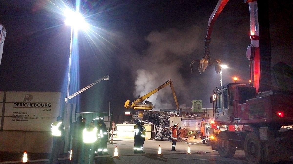 Im Nürnberger Hafengebiet ist es am Freitagabend kurz nach 21 Uhr zu einem Brand gekommen.