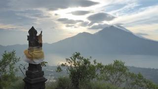 Einen wunderbareren Ausblick dürfen Touristen nach der Besteigung des Vulkans Gunung Batur auf Bali genießen.